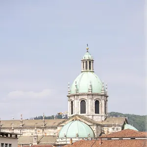 Mg - By My In Como
